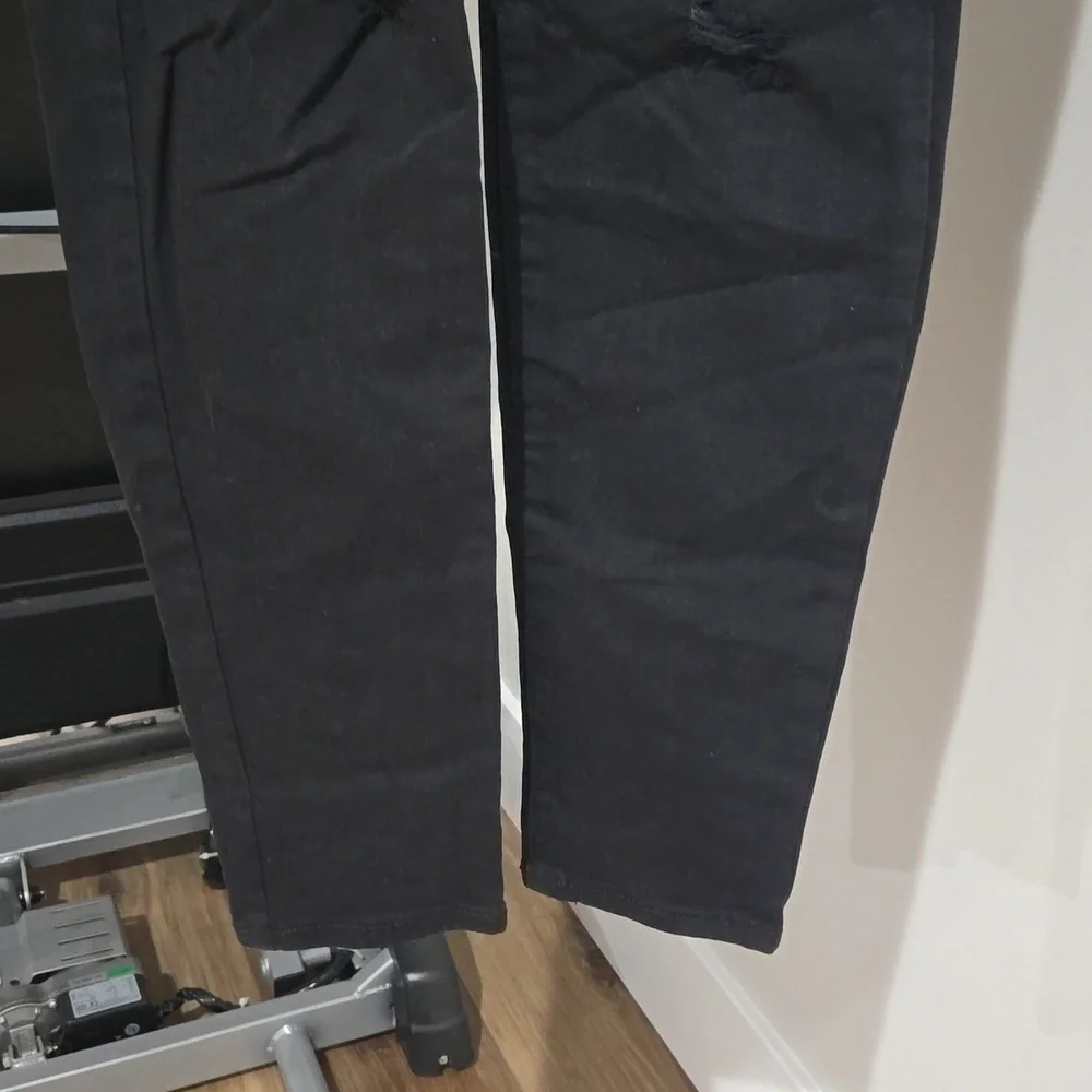 American Eagle Outfitters next level stretch black women's jeans size 8